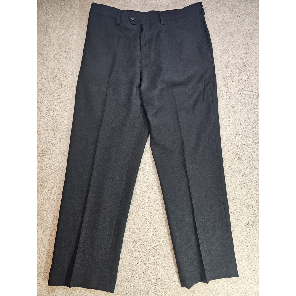 Haggar Dress Pants Men's 36 X 30  Black Flat Front Slacks - No Iron